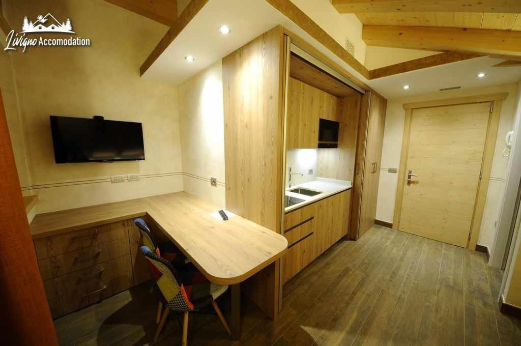 Alpen Flower By Livigno Accomodation Bilik gambar